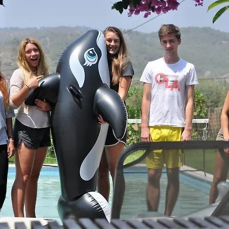 Villa Frangipani With Large Private Pool, Rhodes Lárdosz