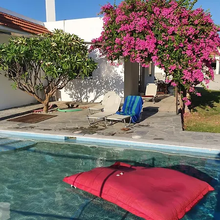 Frangipani With Large Private Pool, Rhodes